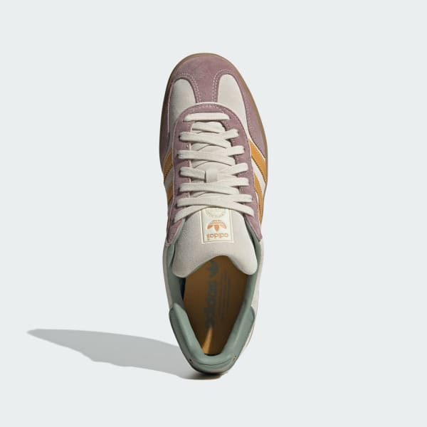 Gazelle top off white