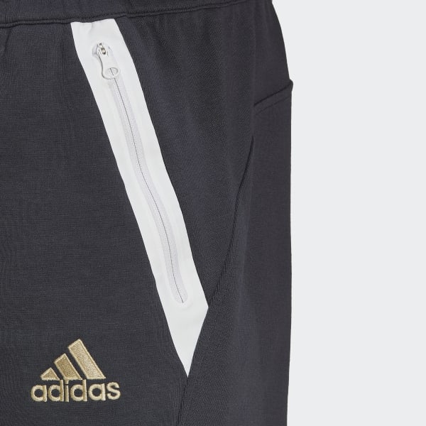 Grey FC Bayern Travel Shorts VM961