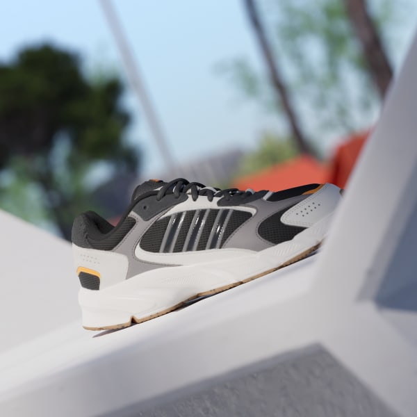 adidas Crazychaos 2000 Sneakers - Black | Free Shipping with