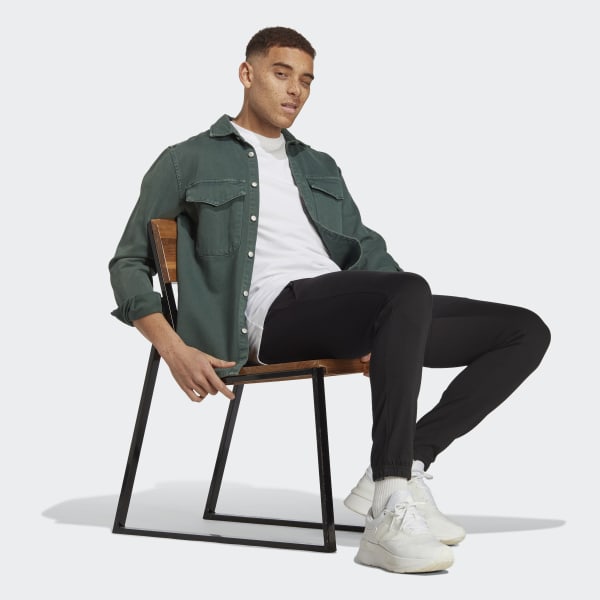 Siyah Essentials Single Jersey Tapered Badge of Sport Eşofman Altı