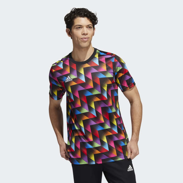 Camiseta calentamiento LGBTQ+ - Multicolor adidas | adidas España