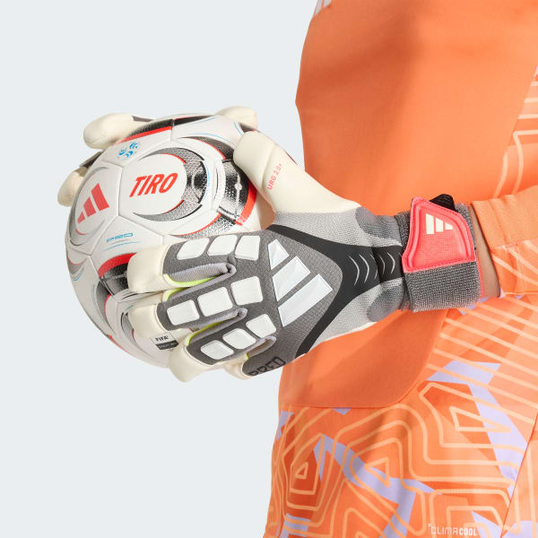 PREDATOR GOALKEEPER GLOVE PRO HYBRID STRAP
