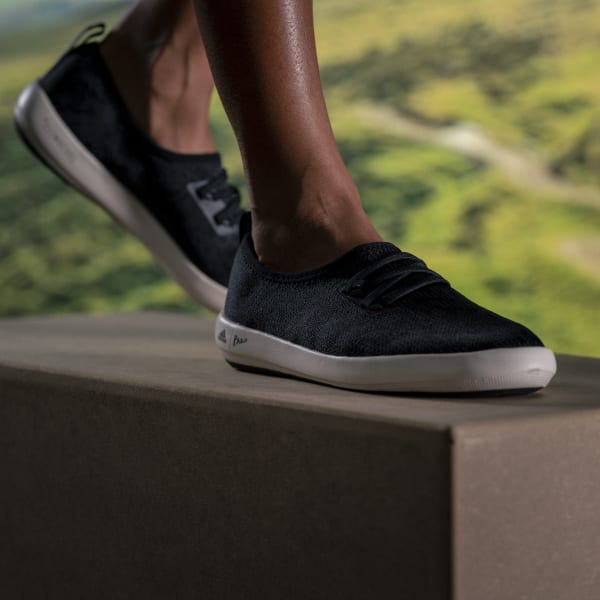 adidas boat shoes uk