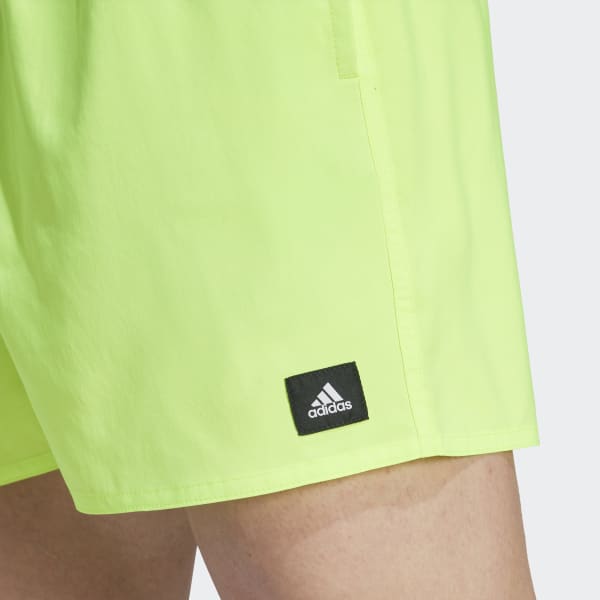 Adidas cortos verdes store