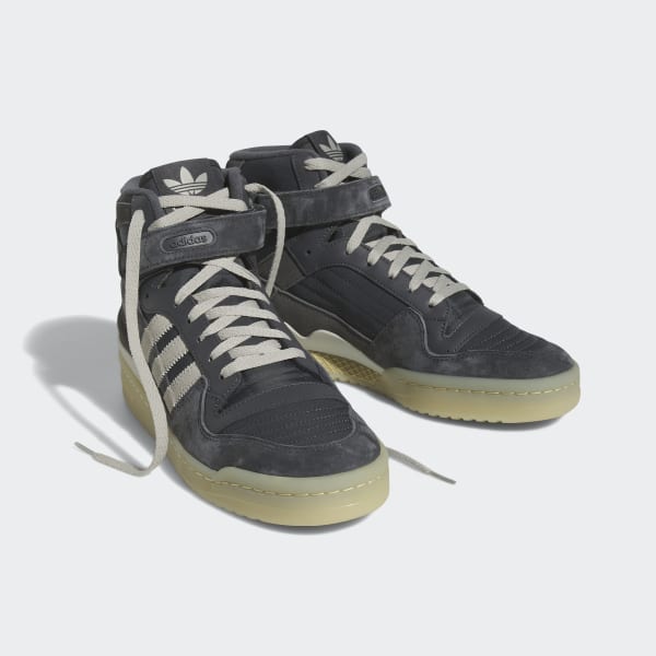 Grau Forum Mid Schuh