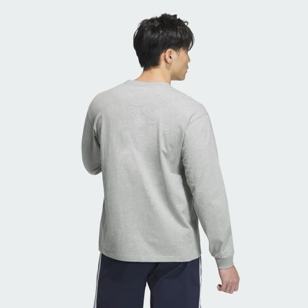 グレー エッセンシャルズ プラス ルーズフィット スモールロゴ 長袖Tシャツ