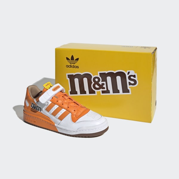 สีส้ม รองเท้า M&M'S Brand Forum Low 84 LIP27
