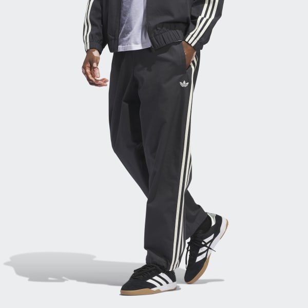 未使用品　タグ付き　adidas トレーニングパンツ トラックパンツ adidas パンツ 「ヴィンテージ古着」adidas / アディダス ロゴ