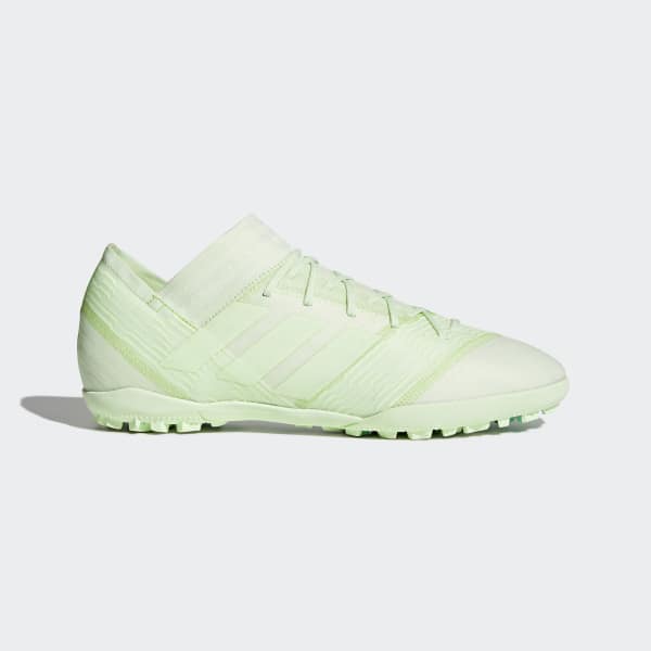botines nemeziz verdes