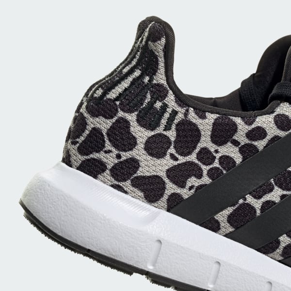 靴 Summer adidas Swift Run 1.0 Shoes - Beige | Free Shipping with