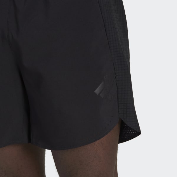 Czerń Designed for Running Made to Be Remade Shorts