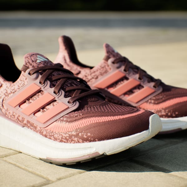 Adidas ultra boost rose pink top