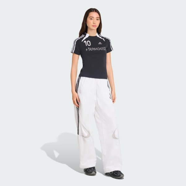 Czerń Adilenium Season 4 Teamgeist Slim T-Shirt