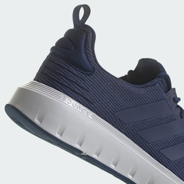 Adidas swift run blauw 2025