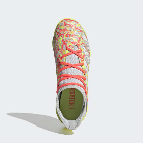 adidas yellow sports shoes