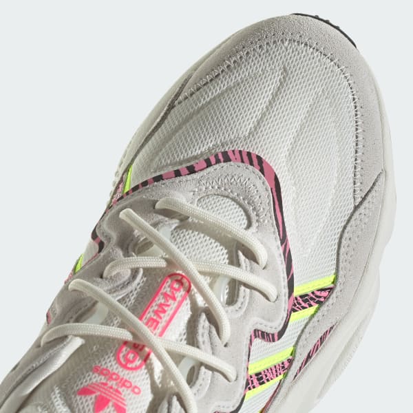 Adidas ozweego 41 sales