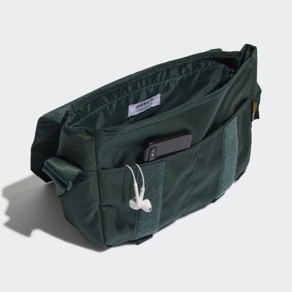 Green Adicolor Contempo Utility Messenger Bag Small WH977