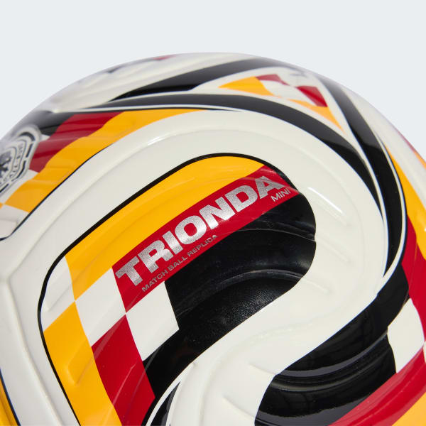 Blanco Minibalón primera equipación Alemania Trionda