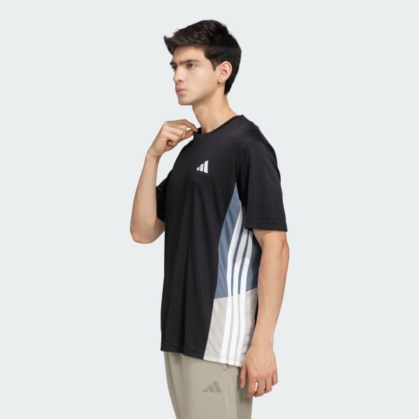 Black TR ESS CB TEE