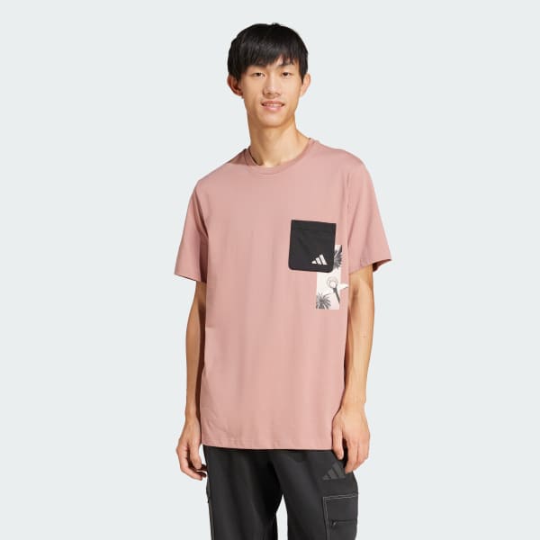 Roze Lens Elevated Pocket Graphic T-shirt