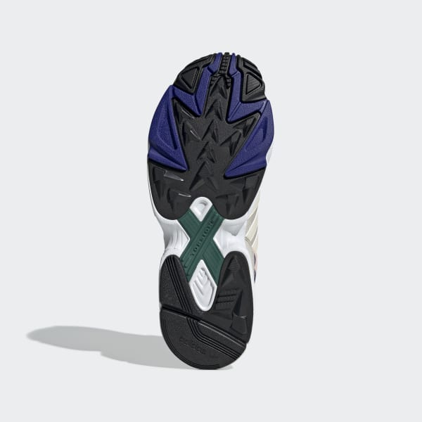 adidas yung marrone