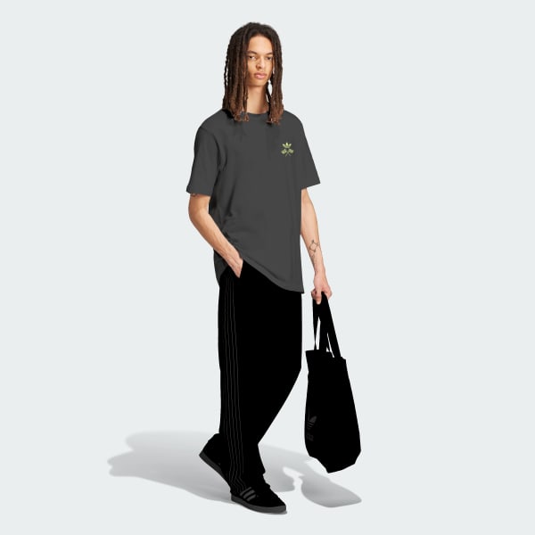 Grijs ADI RACING CAR GRAPHIC T-SHIRT