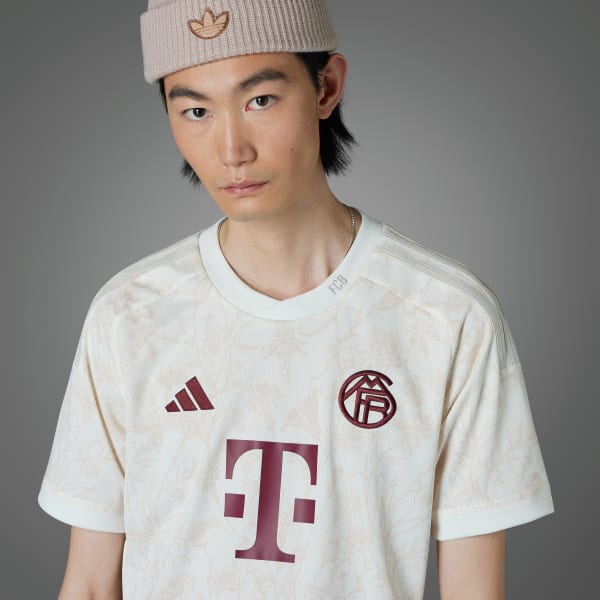 Weiss FC Bayern München 23/24 Ausweichtrikot