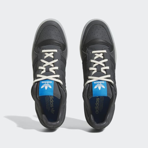 Grau Forum Low Schuh