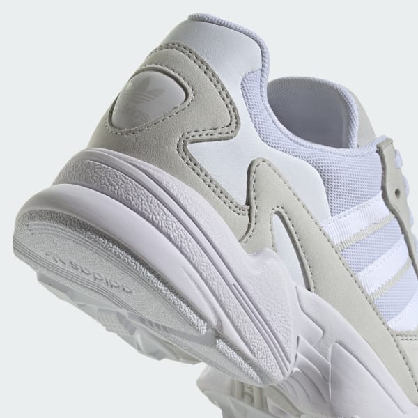 Adidas falcon hotsell ftwr white