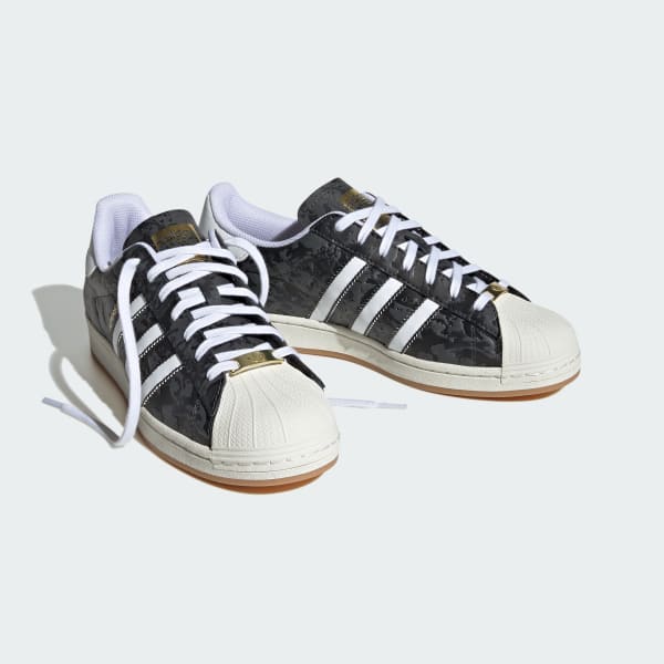 Superstar Mens Lifestyle Shoe (Black/White)