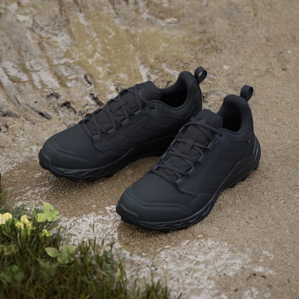 アディダス トレースロッカー 2.0 GORE-TEX トレイルランニング