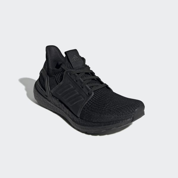 ultra boost bianche e nere adidas