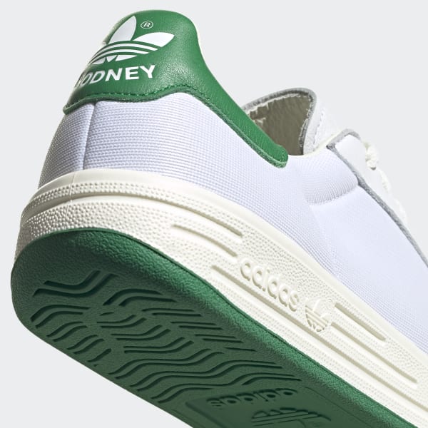 adidas rod laver sneakers