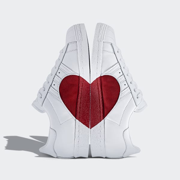superstar heart adidas