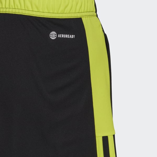 Negro Pantalón corto Tiro Essentials CC185