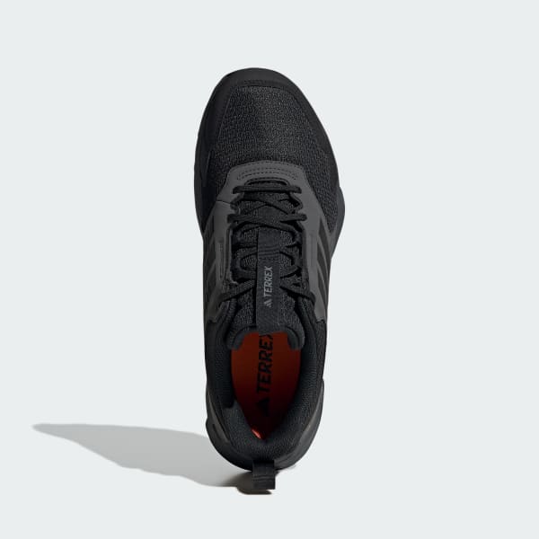 Schwarz Tracefinder Trailrunning-Schuh