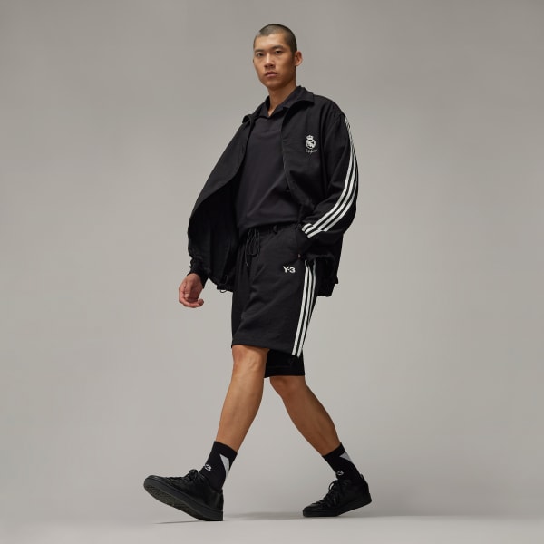 Black Y-3 레알 마드리드 트래블 쇼츠