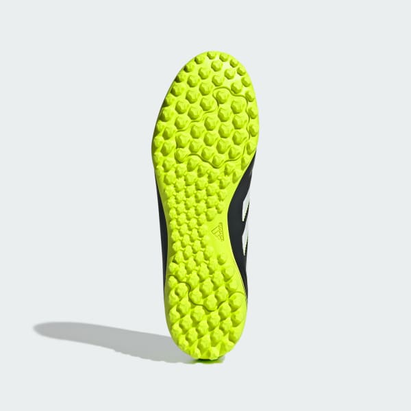 Negro Zapatos de fútbol Copa Pure 3 Club para césped artificial