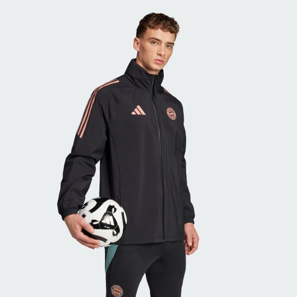 Negro Chaqueta impermeable FC Bayern Tiro 24