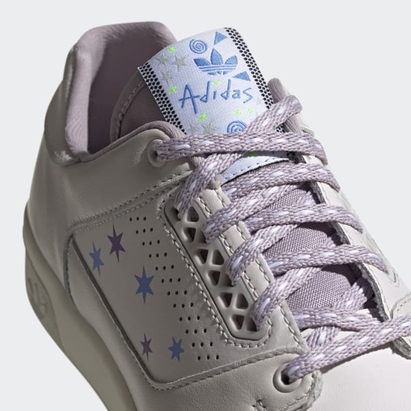 roze adidas schoenen