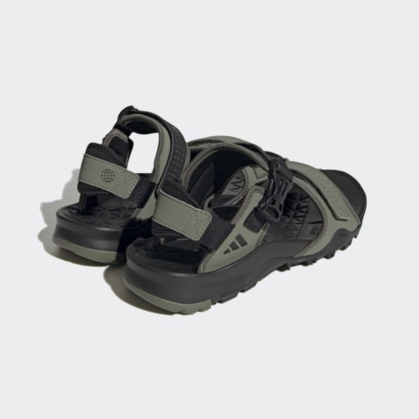 D茅p adidas deals cyprex ultra 04