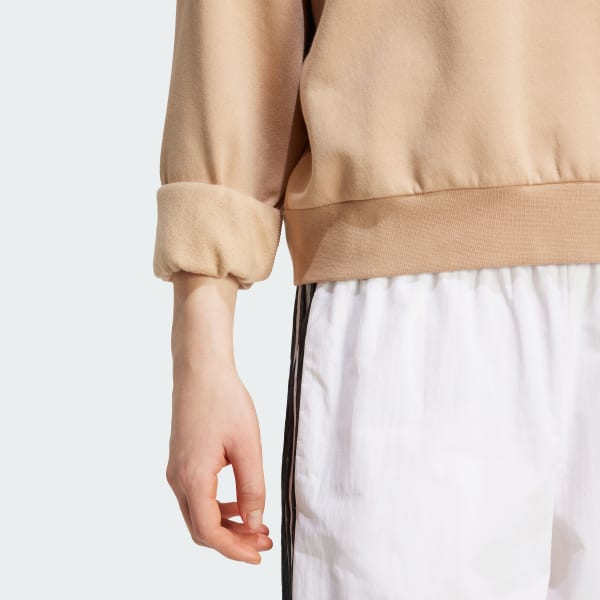 Essentials Small Logo Feelcozy Sweatshirt