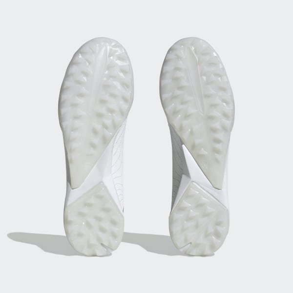 White Predator Accuracy.3 Turf Boots
