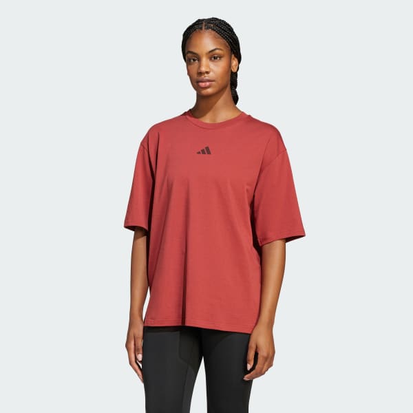 Red Training Yoga Stretch Body Mind Graphic Tee