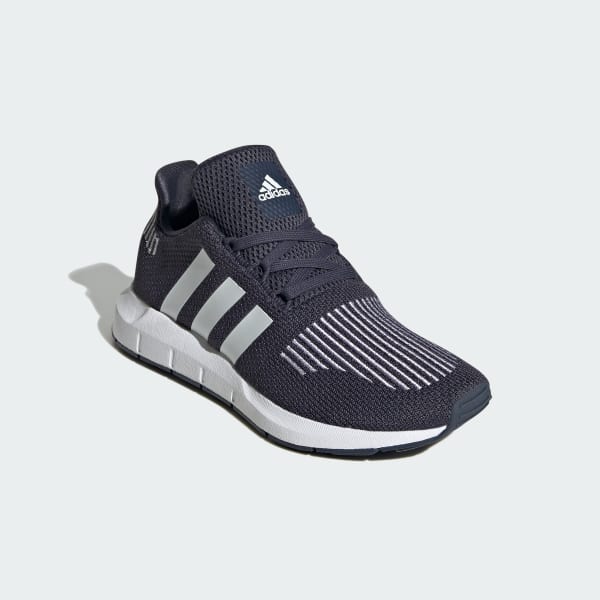 childrens adidas swift run