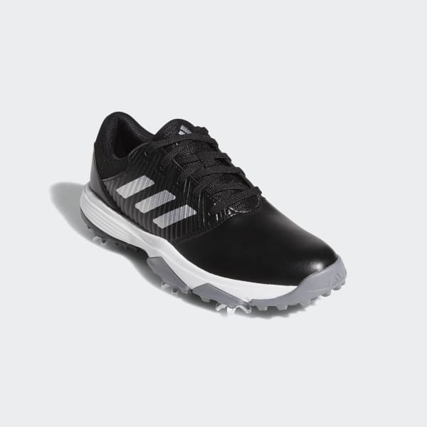 adidas traxion classic