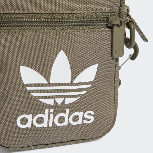 Adidas festvl cheap b trefoi
