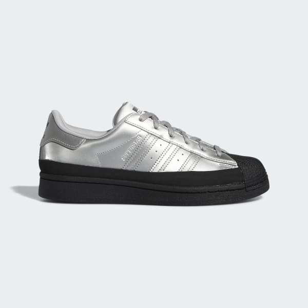 adidas superstar black and silver