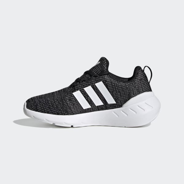 Grey swift run adidas top