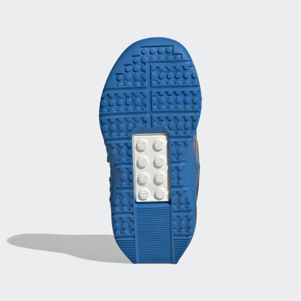 Grau adidas x LEGO Sport Pro Schuh